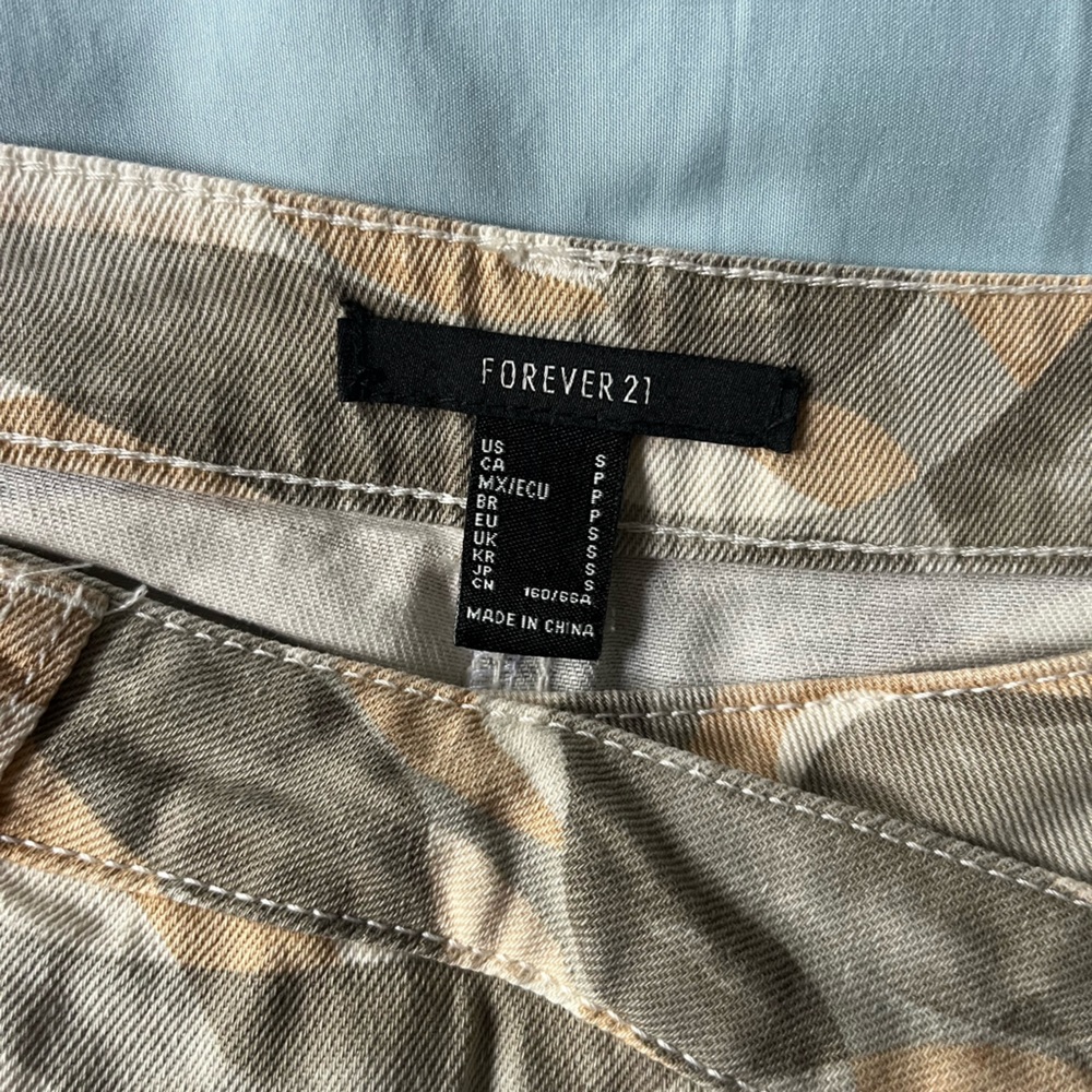 Patterned Denim Skort - Picture 4 of 4